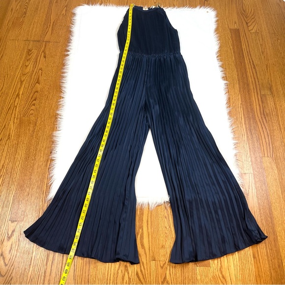 MICHAEL Michael Kors Women's Blue Satin Pleated Wide Leg Halter Jumpsuit Medium - Picture 10 of 13